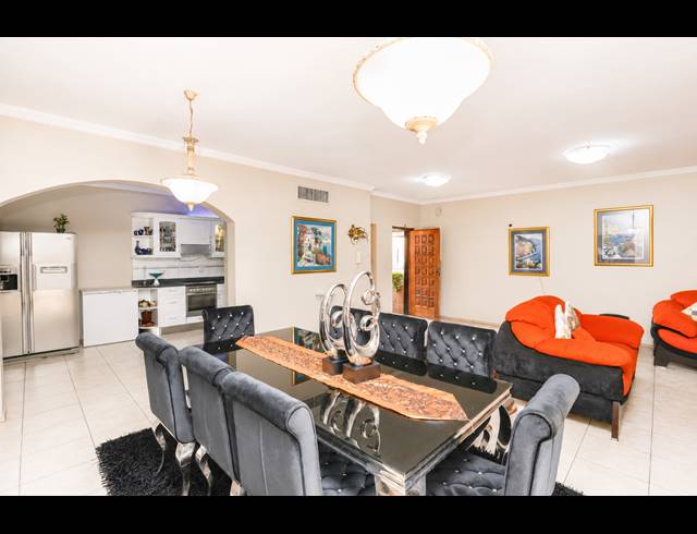 3 BEDROOM TOWNHOUSE FOR SALE IN MUSGRAVE